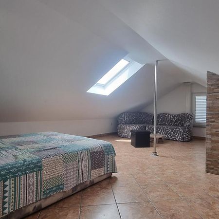 Apartment Helmut With Sea View Baska  Luaran gambar