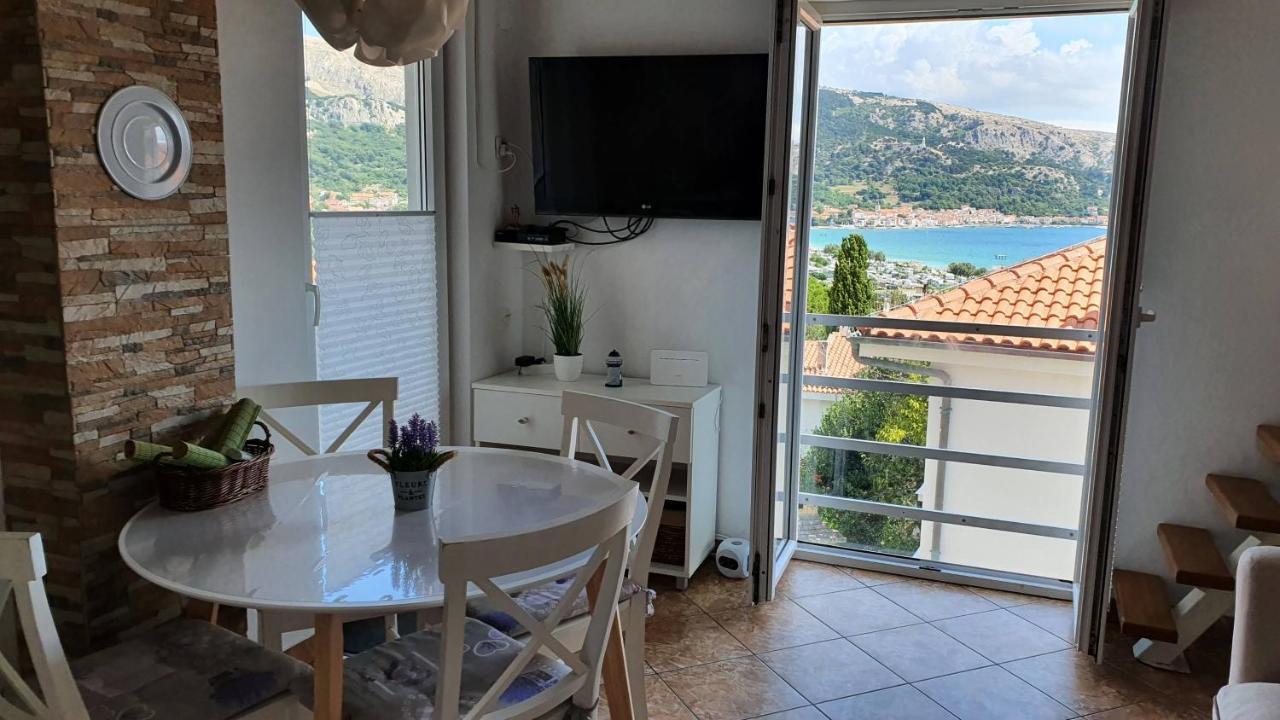 Apartment Helmut With Sea View Baska  Luaran gambar
