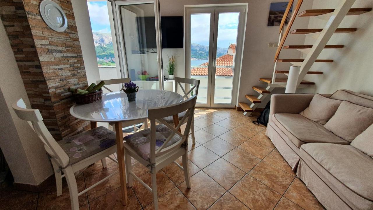 Apartment Helmut With Sea View Baska  Luaran gambar