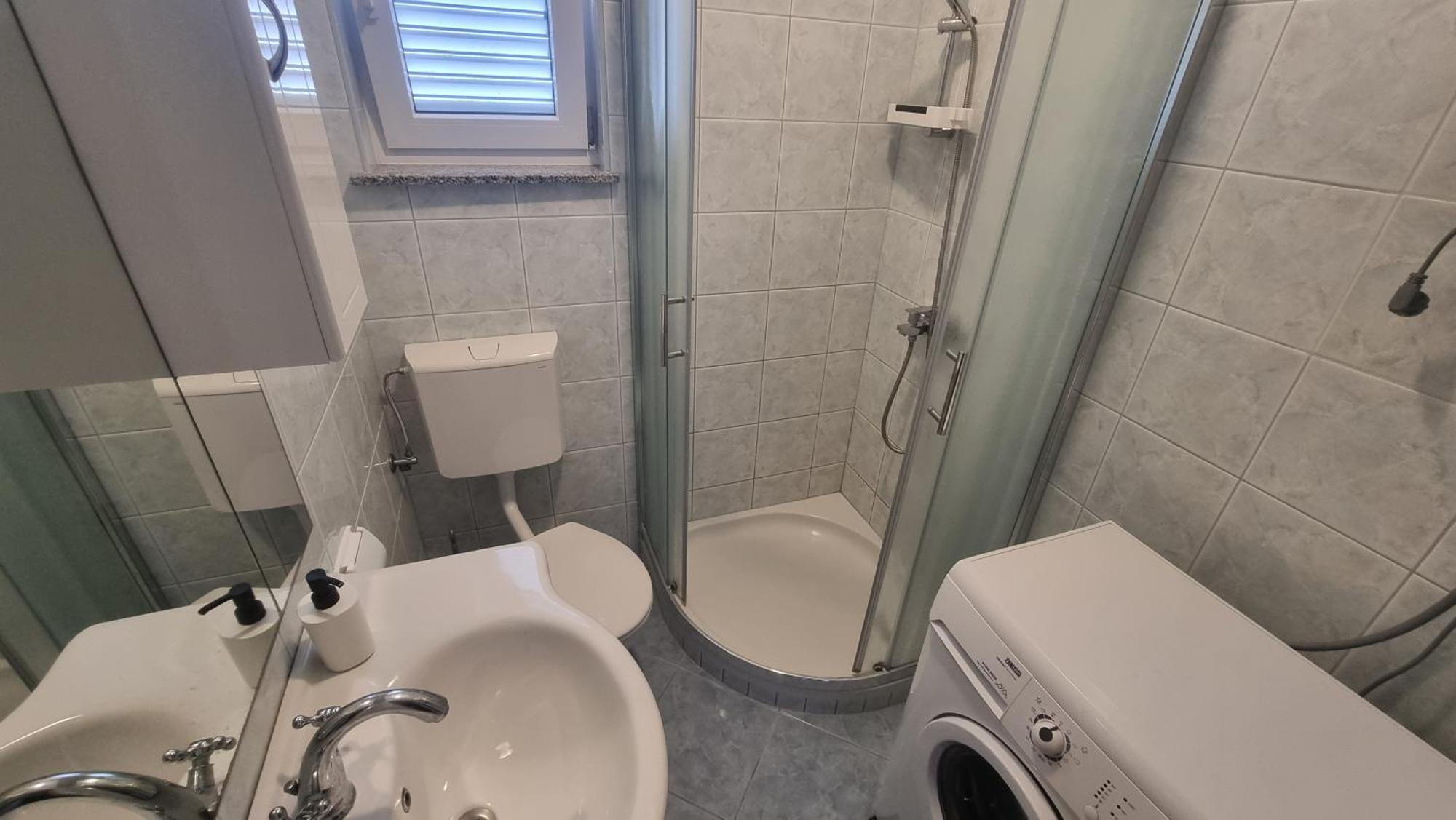Apartment Helmut With Sea View Baska  Luaran gambar